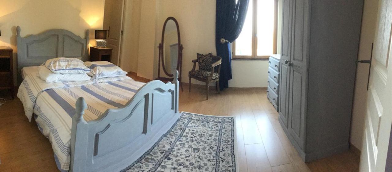 Moyon The Magnolias B&B מראה חיצוני תמונה